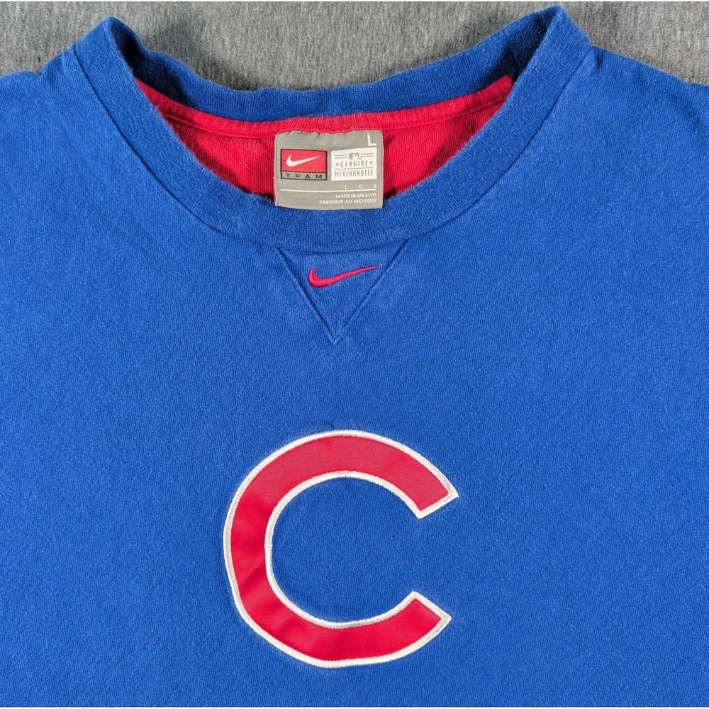 Vtg Chicago CUBS NIKE Team Shirt Mens L Genuine Merchandise Embroidered Logo EUC